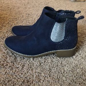 Kids navy booties
